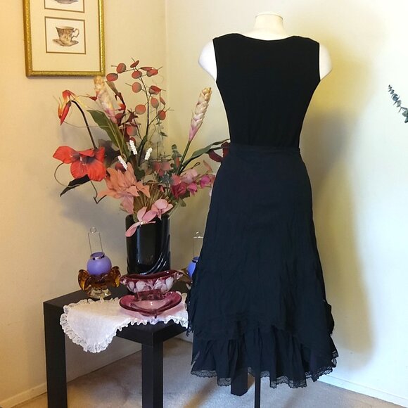 NWT Women Black 3-Layers of Tiered Ruffle Lace Design Midi Skirt L 12 - Picture 8 of 11